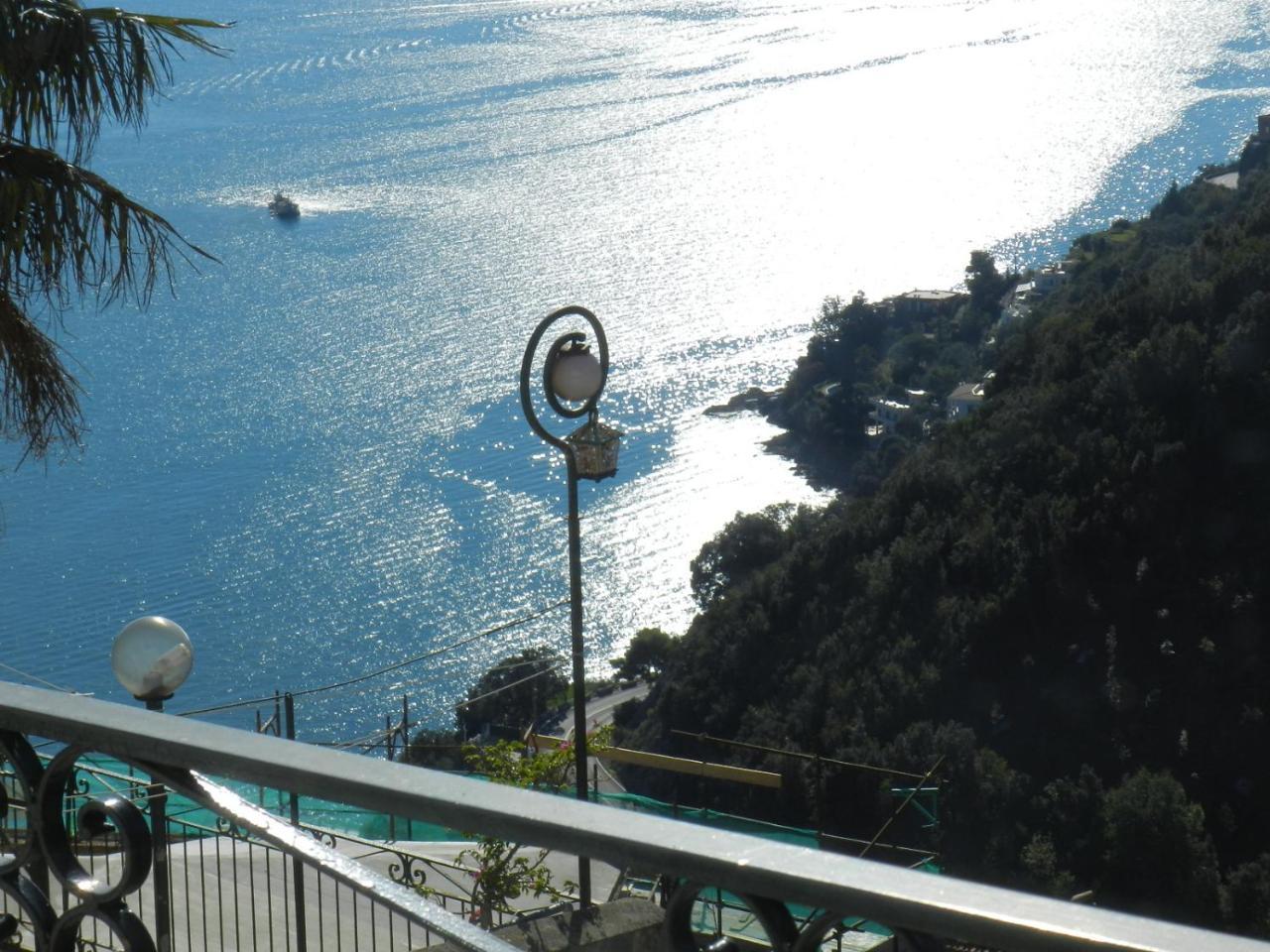 villa verde sul mare Vietri Esterno foto